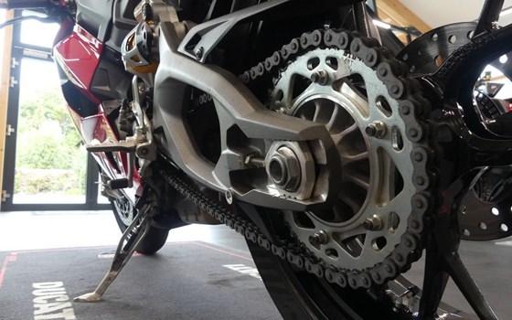 Gebrauchtmotorrad Ducati Panigale V2 S - Bild 5