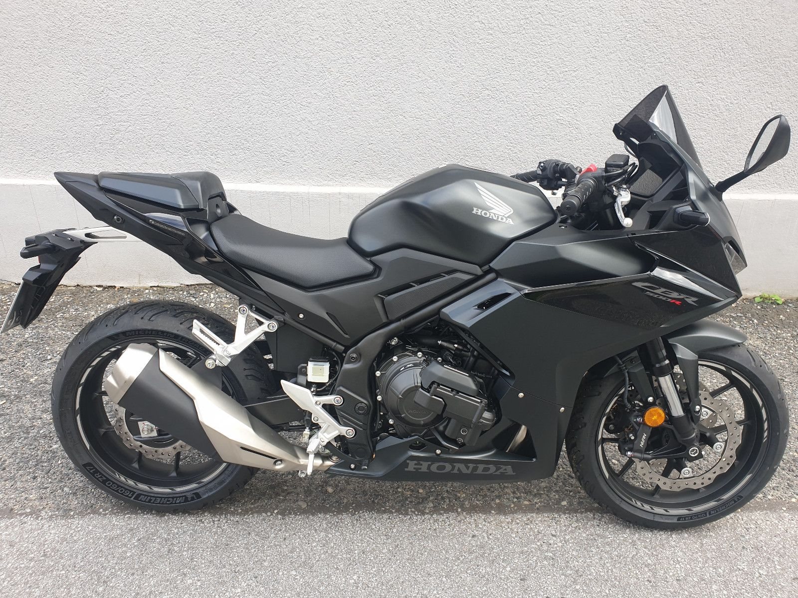 Honda CBR500R E-Clutch