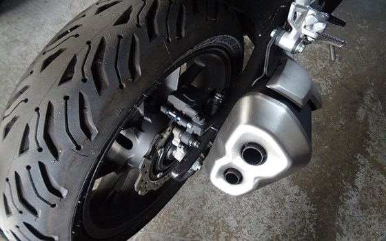 Gebrauchtmotorrad Honda CBR500R - Bild 7