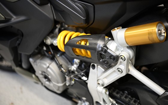 Gebrauchtmotorrad Ducati Streetfighter V2 - Bild 11