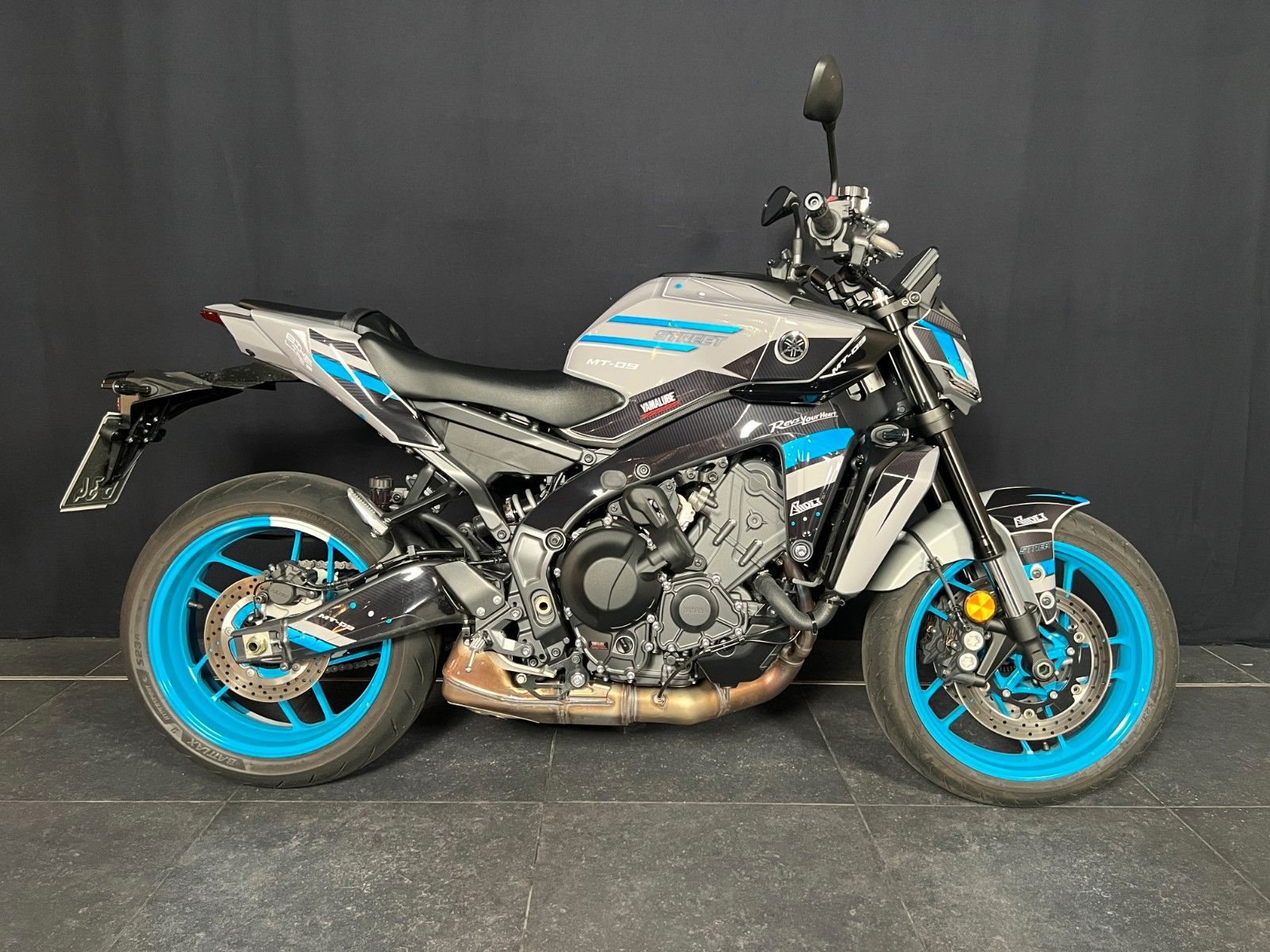 Yamaha MT-09 Y-AMT 35kW