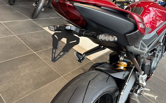 Gebrauchtmotorrad Triumph Street Triple RS - Bild 12