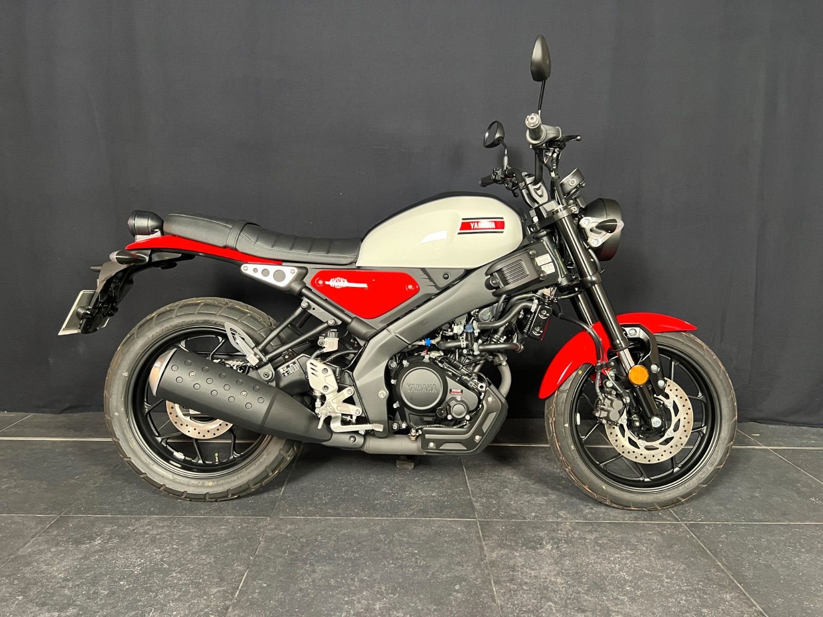Yamaha XSR125