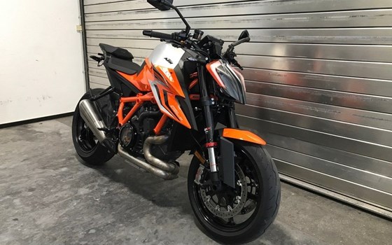 Gebrauchtmotorrad KTM 1290 Super Duke R - Bild 2