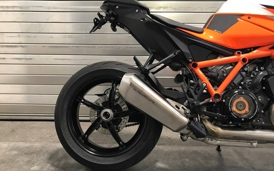 Gebrauchtmotorrad KTM 1290 Super Duke R - Bild 4