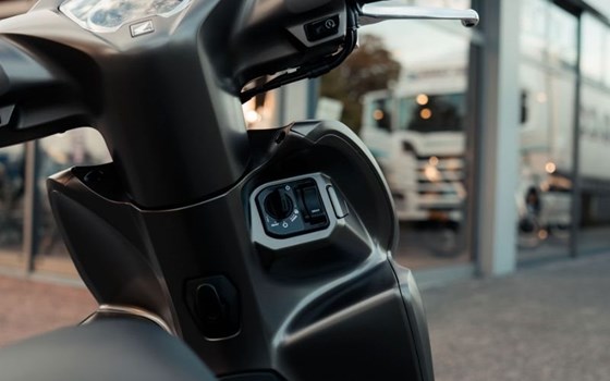 Gebrauchtmotorrad Honda NSC Vision 110 - Bild 6