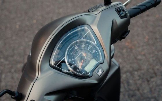 Gebrauchtmotorrad Honda NSC Vision 110 - Bild 7