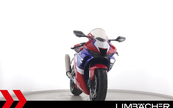 Gebrauchtmotorrad Honda CBR1000RR-R Fireblade - Bild 11