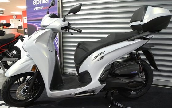 Gebrauchtmotorrad Honda SH350i - Bild 2