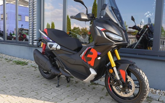Neufahrzeug Aprilia SR GT 400 - Bild 3