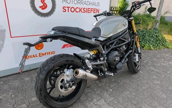 Gebrauchtmotorrad Benelli Leoncino 800 - Bild 7