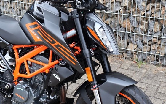 Gebrauchtmotorrad KTM 125 Duke - Bild 13