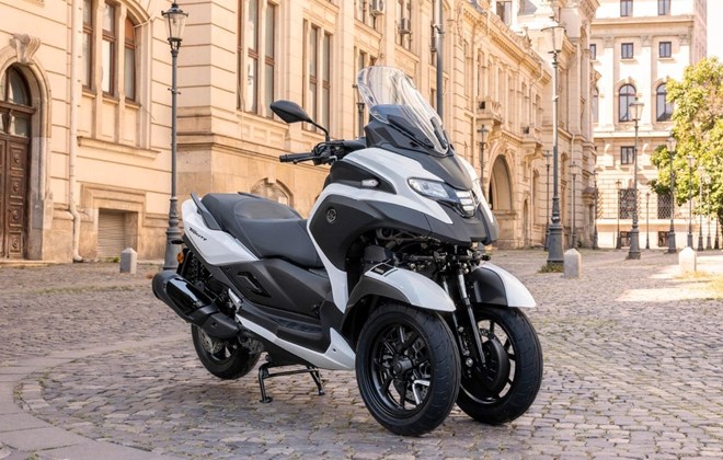 Yamaha Tricity 300
