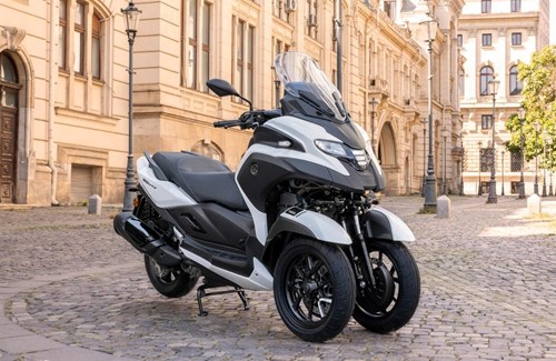 Neumotorrad Yamaha Tricity 300
