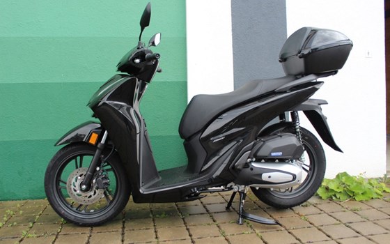 Gebrauchtmotorrad Honda SH150i - Bild 1