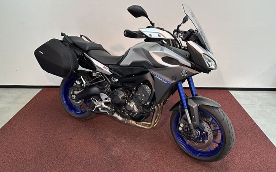 Gebrauchtmotorrad Yamaha MT-09 - Bild 2
