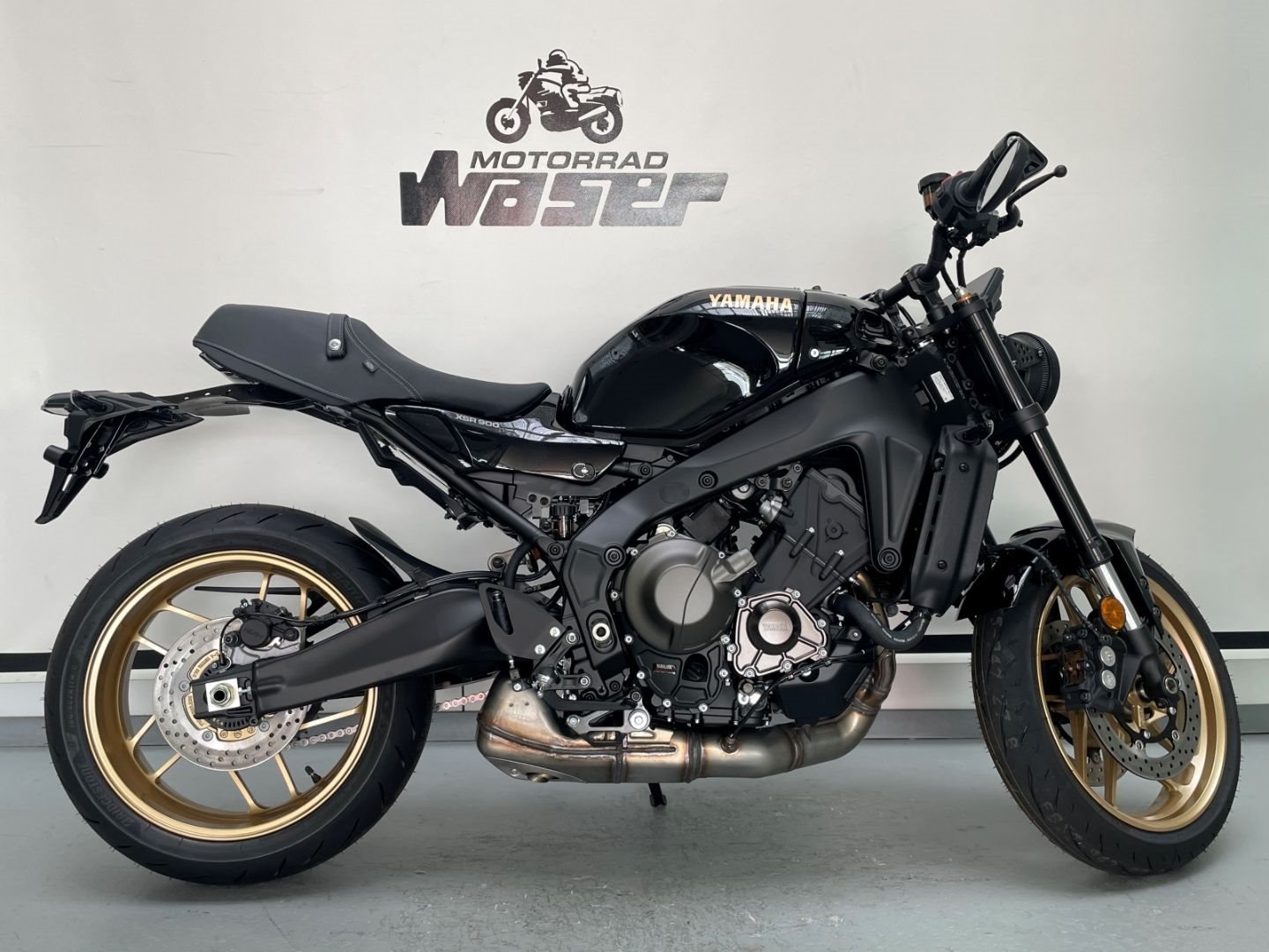 Yamaha XSR900