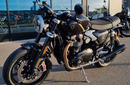 Neumotorrad Triumph Speed Twin 1200 TFC