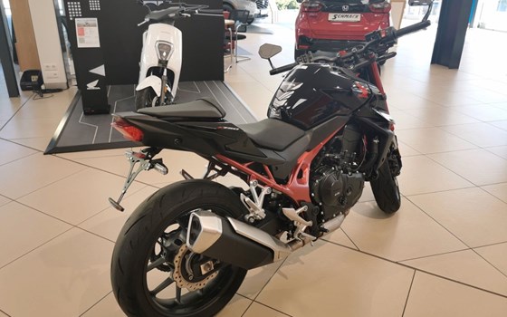 Gebrauchtmotorrad Honda CB750 Hornet - Bild 3