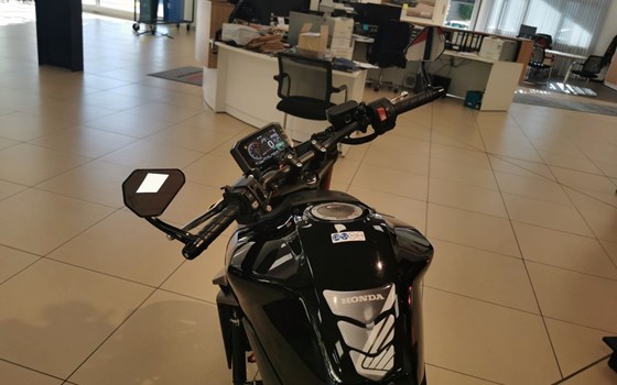 Gebrauchtmotorrad Honda CB750 Hornet - Bild 6