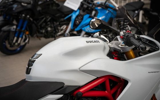 Gebrauchtmotorrad Ducati SuperSport 950 S - Bild 10