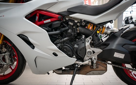 Gebrauchtmotorrad Ducati SuperSport 950 S - Bild 14