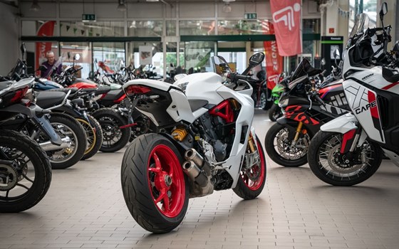 Gebrauchtmotorrad Ducati SuperSport 950 S - Bild 4