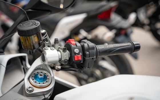 Gebrauchtmotorrad Ducati SuperSport 950 S - Bild 7