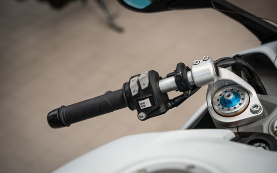 Gebrauchtmotorrad Ducati SuperSport 950 S - Bild 9