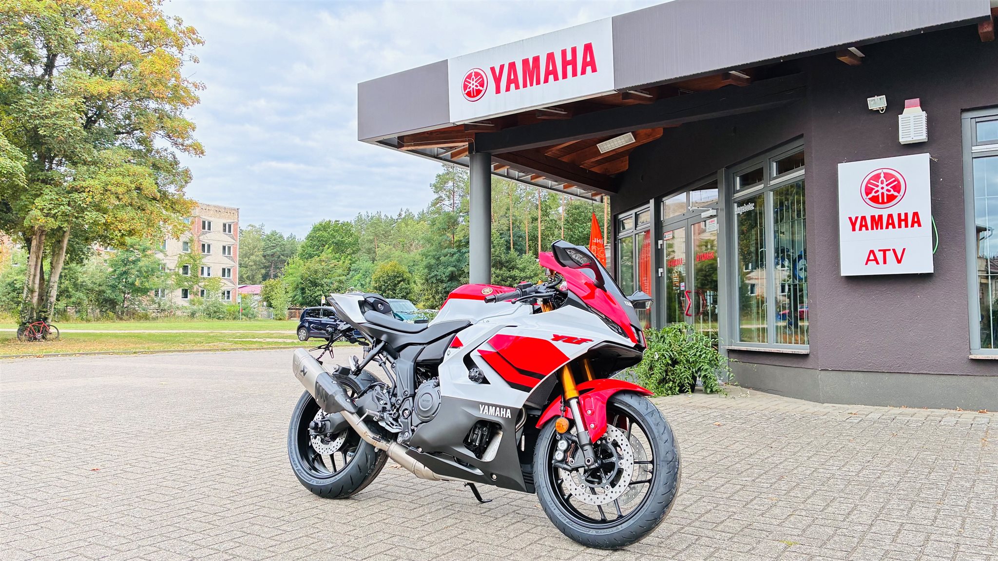 Yamaha R7<br />70th Anniversary