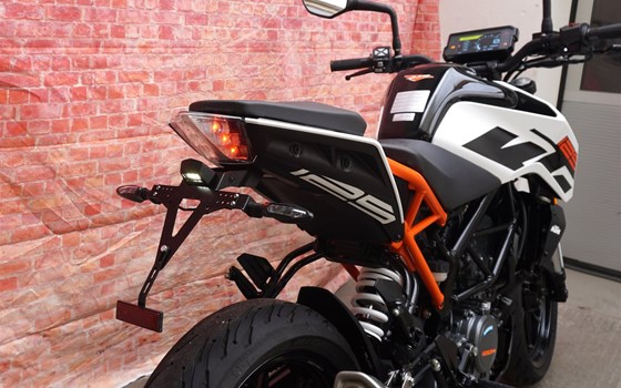 Gebrauchtmotorrad KTM 125 Duke - Bild 6