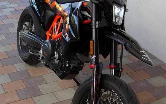 Gebrauchtmotorrad KTM 690 SMC R - Bild 3