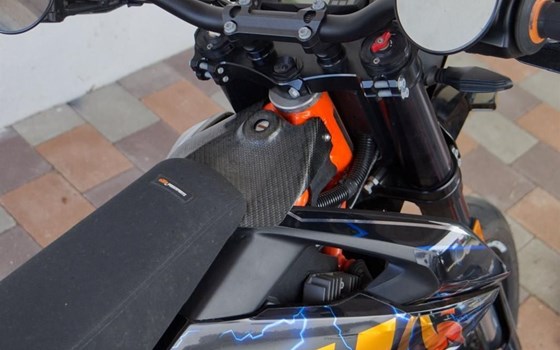 Gebrauchtmotorrad KTM 690 SMC R - Bild 5