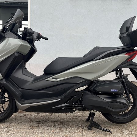 Honda Forza 350
