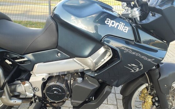 Gebrauchtmotorrad Aprilia ETV 1000 CapoNord - Bild 6