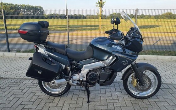 Gebrauchtmotorrad Aprilia ETV 1000 CapoNord - Bild 9