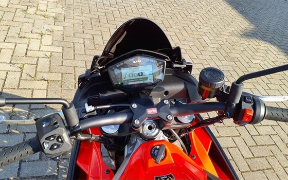 Gebrauchtmotorrad Aprilia Tuono 660 - Bild 10