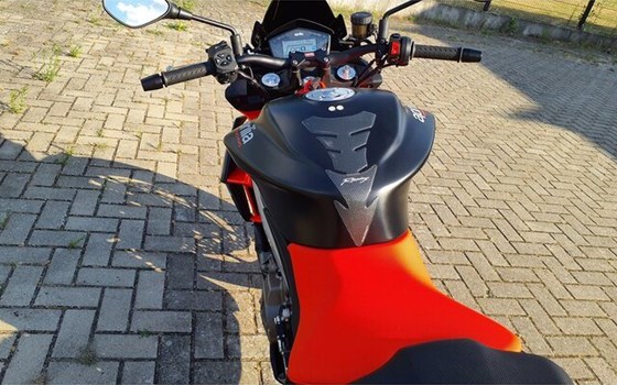 Gebrauchtmotorrad Aprilia Tuono 660 - Bild 14