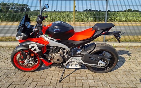 Gebrauchtmotorrad Aprilia Tuono 660 - Bild 7
