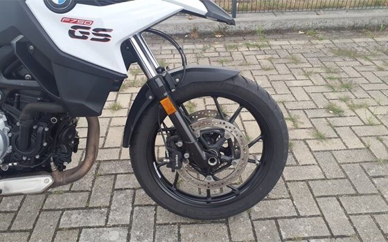 Gebrauchtmotorrad BMW F 750 GS - Bild 12