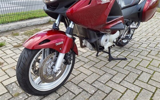 Gebrauchtmotorrad Honda NT700V Deauville - Bild 11