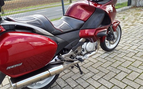 Gebrauchtmotorrad Honda NT700V Deauville - Bild 18