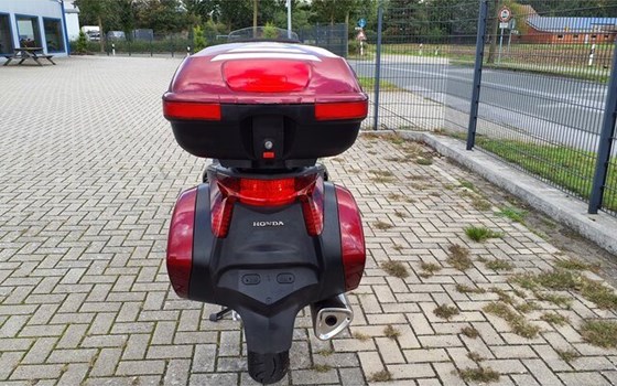 Gebrauchtmotorrad Honda NT700V Deauville - Bild 9