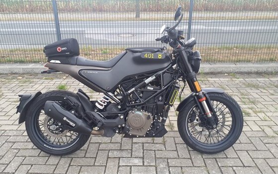 Gebrauchtmotorrad Husqvarna Svartpilen 401 - Bild 9
