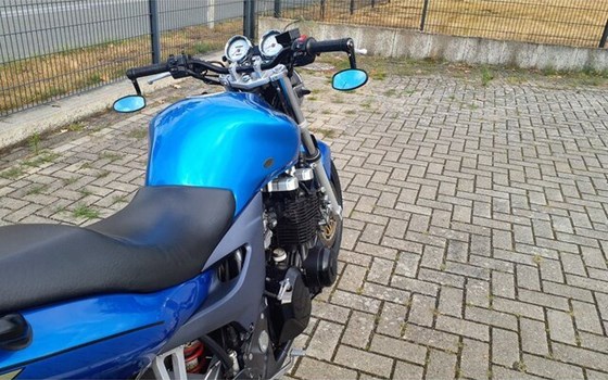 Gebrauchtmotorrad Kawasaki ZR-7 - Bild 16
