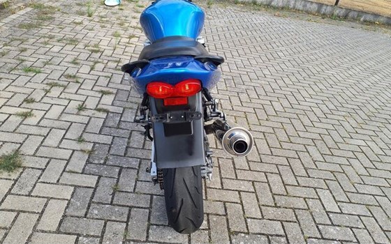 Gebrauchtmotorrad Kawasaki ZR-7 - Bild 18