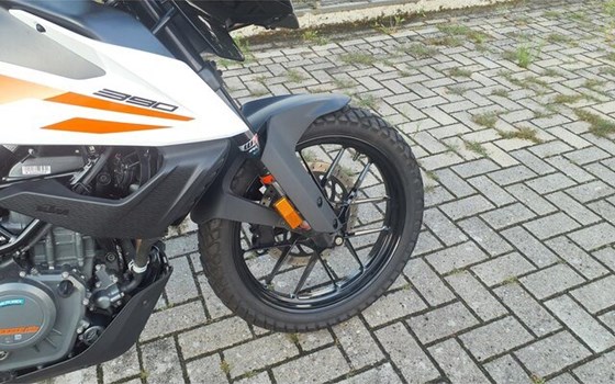 Gebrauchtmotorrad KTM 390 Adventure - Bild 7