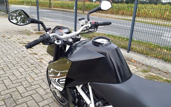 Gebrauchtmotorrad KTM 990 Super Duke - Bild 5