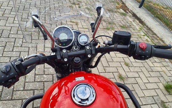 Gebrauchtmotorrad Royal Enfield Meteor 350 - Bild 11
