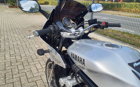 Gebrauchtmotorrad Yamaha FZS 600 Fazer - Bild 11
